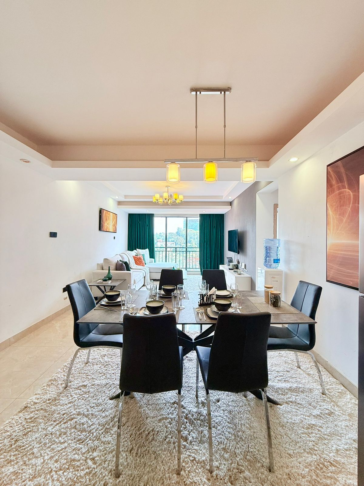Hotel & Apartment